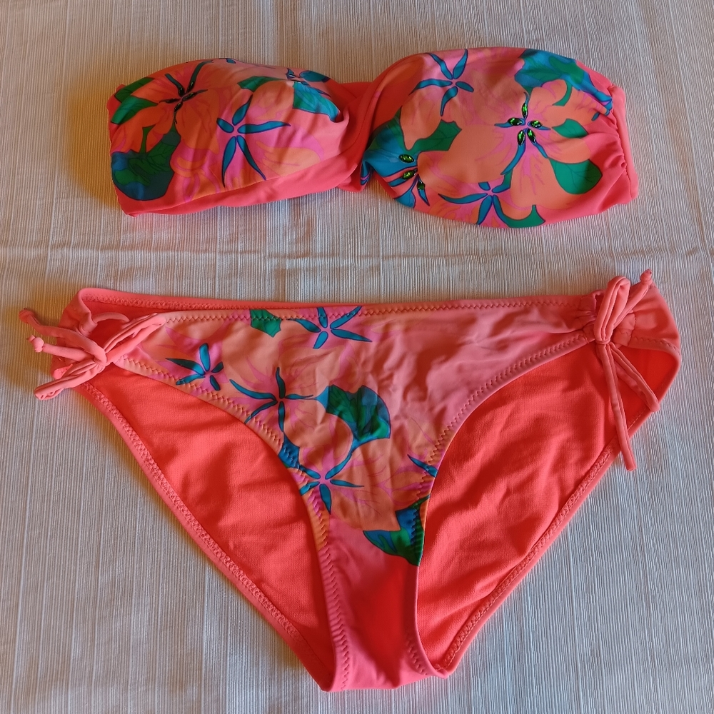Heat Two Piece Swimsuit Bikini - Coral Pink - Top Small / Bottom Large